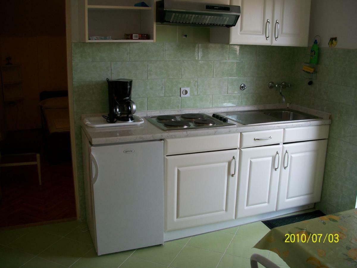 Apartmani Surlin Χβαρ Εξωτερικό φωτογραφία